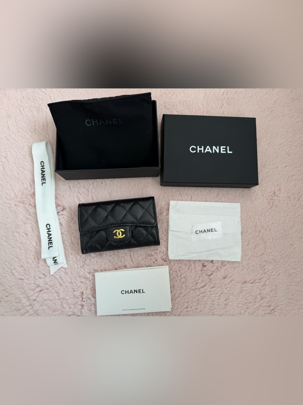 Chanel Classic Flap Card Holder in black caviar leather with gold hardware
